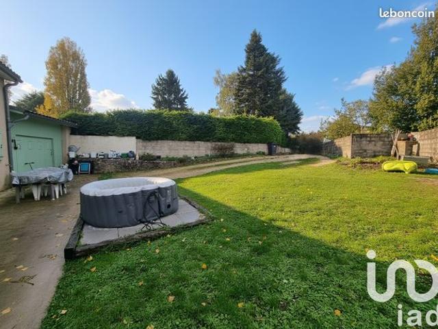 Maison vente à Vichy, Charroux