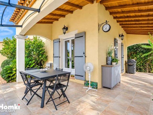 Maison vente à Nîmes, Vers-pont-du-gard