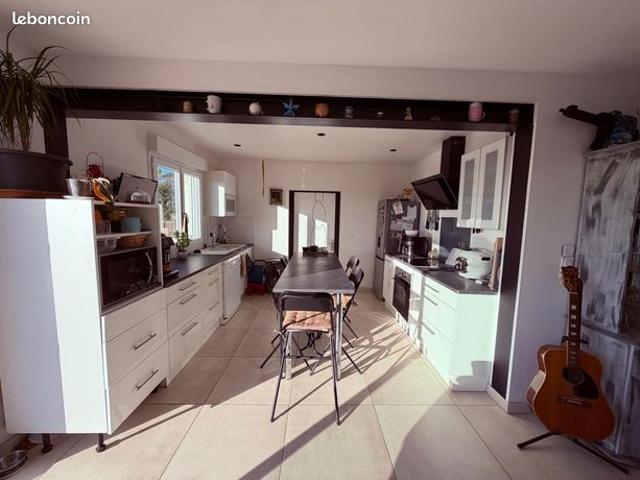 Maison vente à Saintes, Cozes