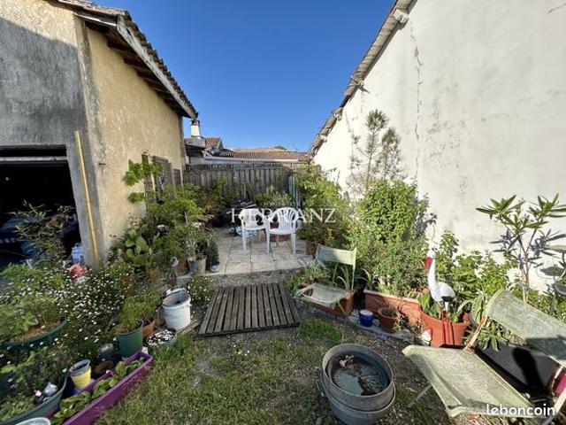 Maison vente à Saint-Denis-de-Pile, Gironde