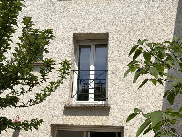 Maison vente à Lodève, Vailhauquès