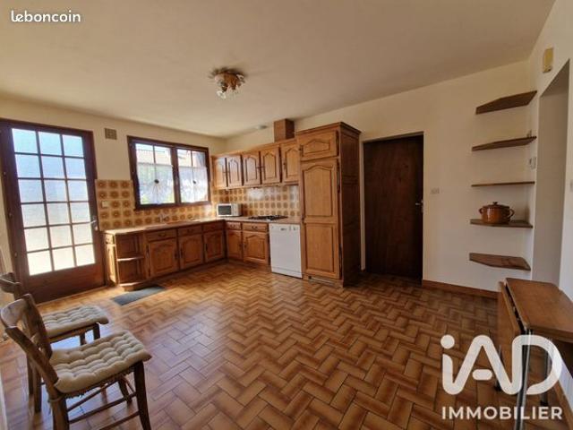 Maison vente à Bressuire, Nouvelle-Aquitaine