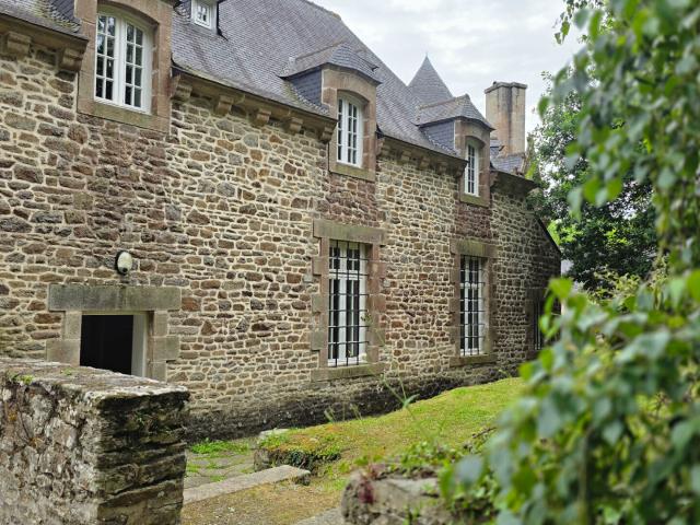 Maison vente à Dinan, Bretagne