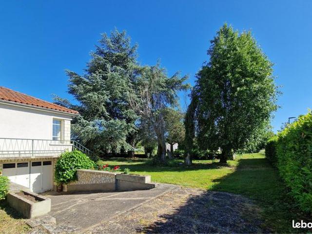 Maison vente à Châtellerault, Naintré