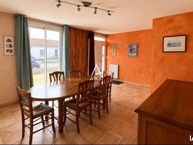 Maison vente à La Roche-sur-Yon, La Bruffière