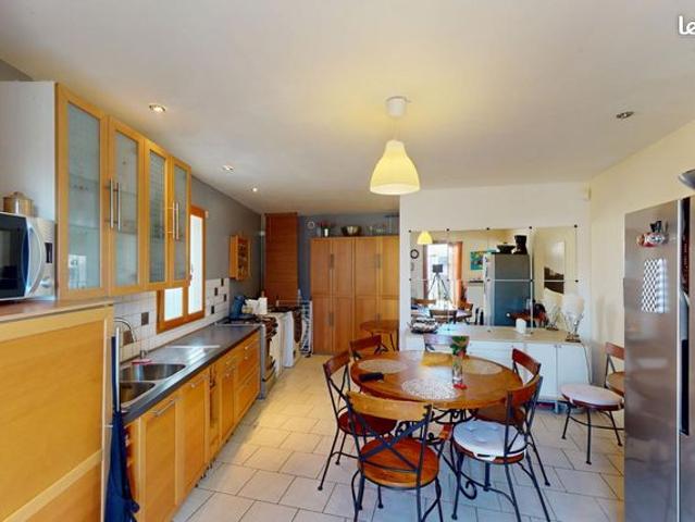 Maison vente à Bourges, Jalognes