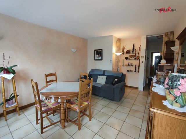 Maison vente à Mantes-la-Jolie, Follainville-dennemont