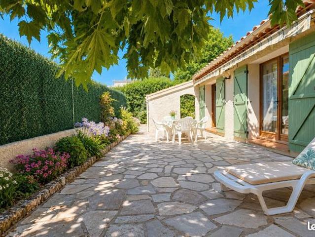 Maison vente à Arrondissement de Toulon, Carqueiranne