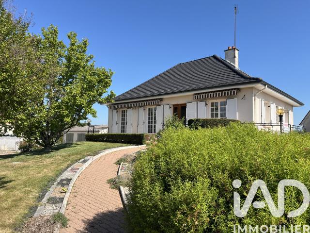 Maison vente à Vichy, Chassenard