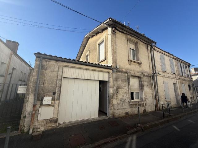 Maison vente à Angoulême, Aignes-et-puypéroux