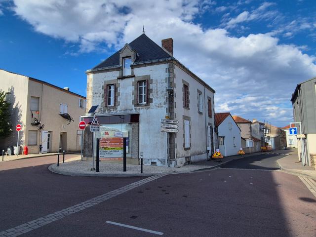 Maison vente à La Roche-Boursault, Saint-Denis-la-Chevasse