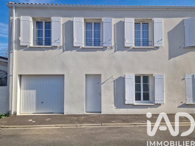 Maison vente à Angoulême, Aignes-et-puypéroux