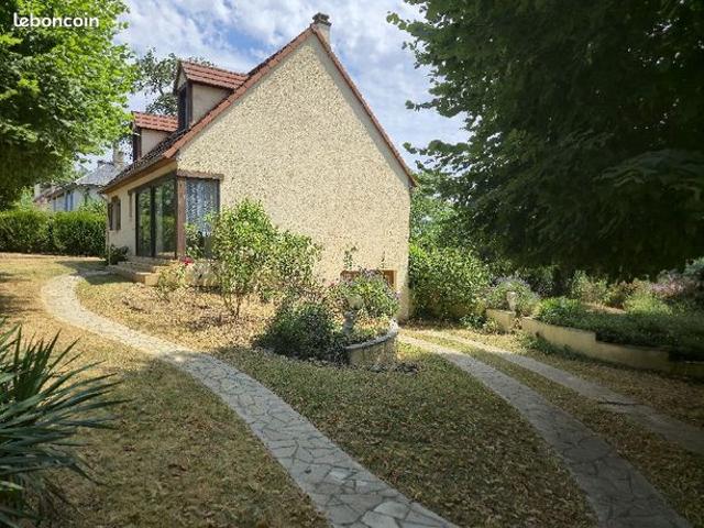 Maison vente à Bernay, Normandie