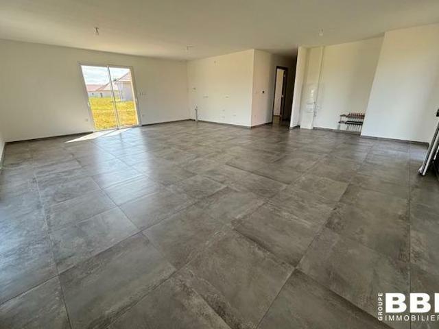 Maison vente à Louhans-Châteaurenaud, Savigny-en-revermont