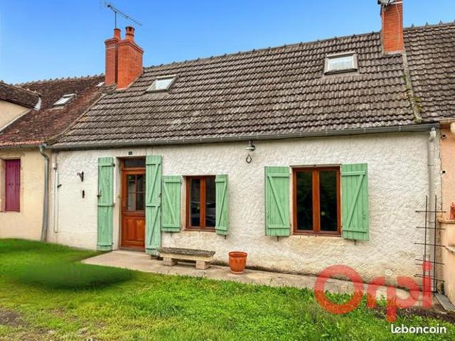 Maison vente à Saint-Amand-Montrond, Ainay-le-vieil