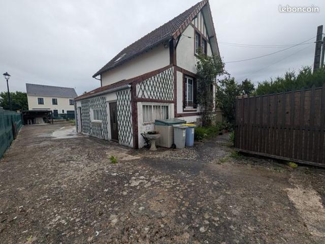 Maison vente à Versailles, Plaisir
