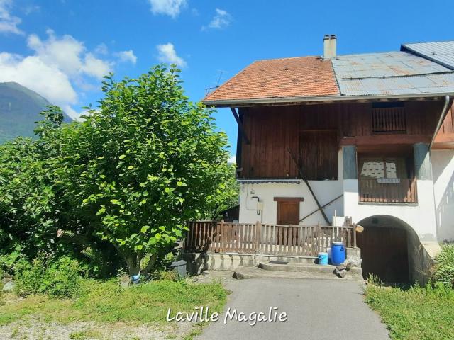 Maison vente à Batardin, Cevins