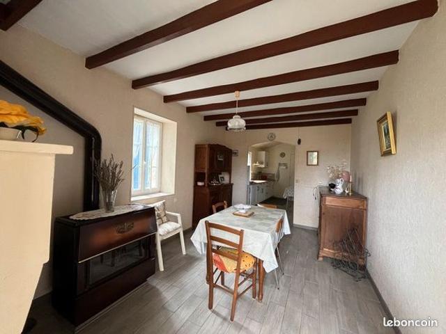 Maison vente à Jonzac, Saint-quantin-de-rançanne