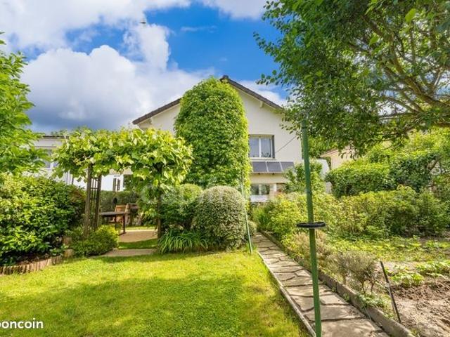 Maison vente à Palaiseau, Sainte-geneviève-des-bois