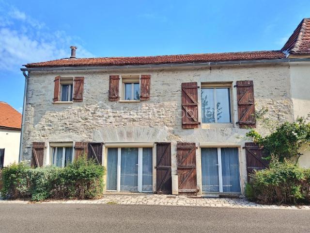 Maison vente à Mercuès, Lot