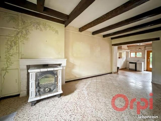 Maison vente à Saint-Amand-Montrond, Ainay-le-vieil