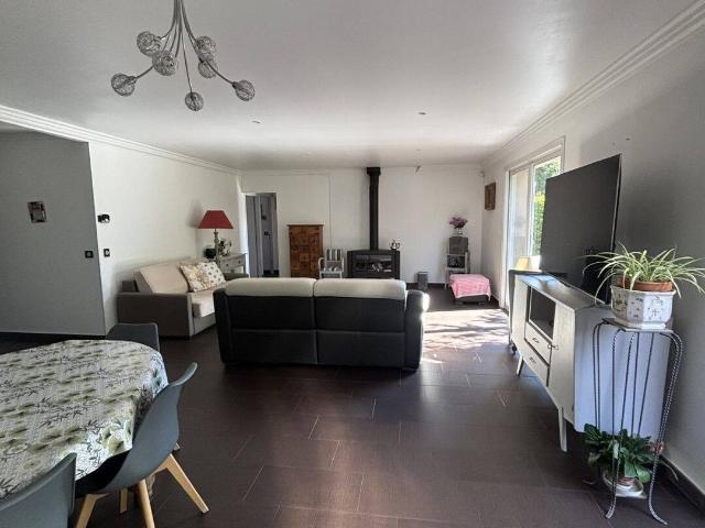 Maison location à Saint-Vallier-de-Thiey, Alpes-Maritimes