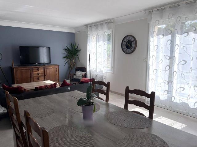 Maison location à Les Maisons Rouges, Chançay