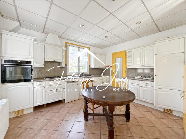 Maison vente à Sens, Villeneuve-l'archevêque