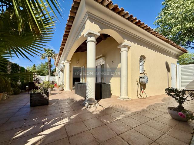Maison vente à Arrondissement de Draguignan, Sainte-maxime