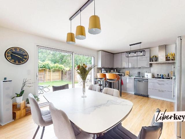 Maison vente à Évry, Yerres