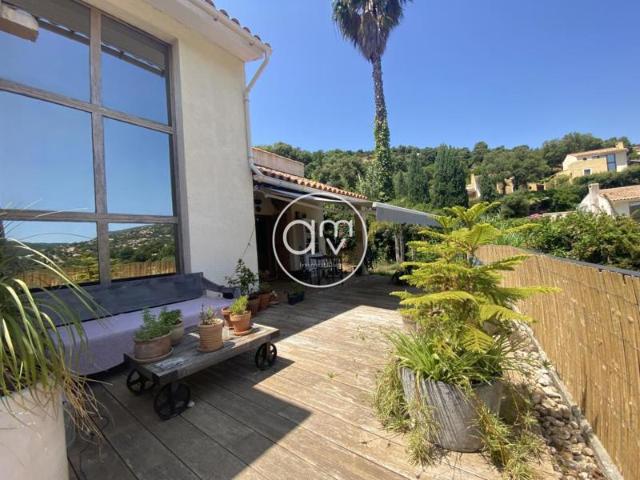 Maison vente à Arrondissement de Toulon, La Londe-les-maures