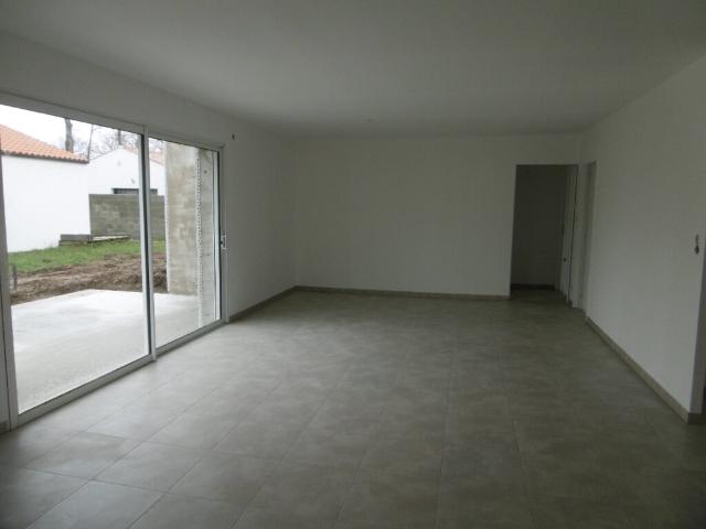 Maison location à Les Sables-d'Olonne, Sallertaine