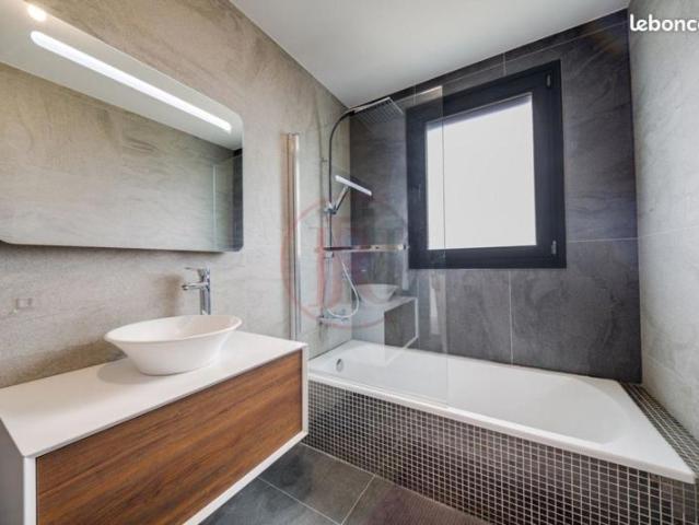 Maison vente à Pontarlier, Villers-le-lac