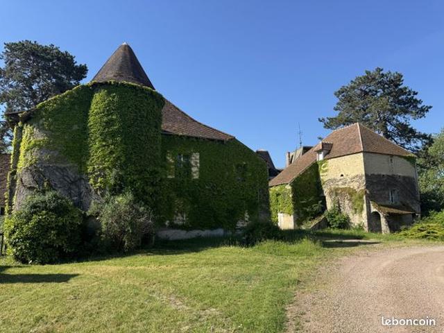Maison vente à Clamecy, Guipy