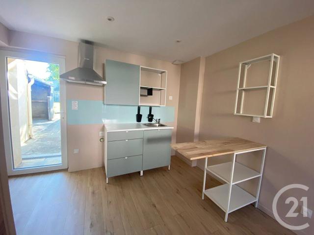 Maison location à Lanneray, Saint-Denis-Lanneray