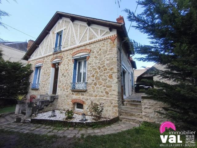 Maison vente à Évry, Maisse
