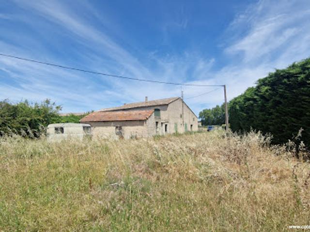 Maison vente à Apt, Cheval-blanc