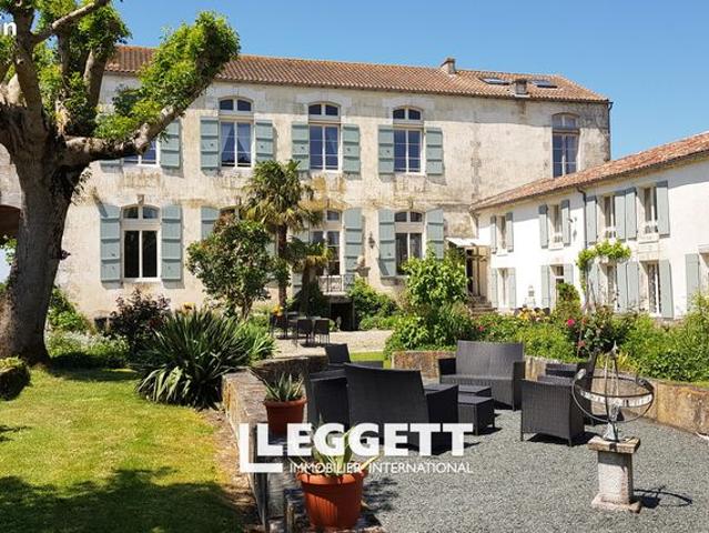 Maison vente à Saint-Jean-d'Angély, Asnières-la-giraud