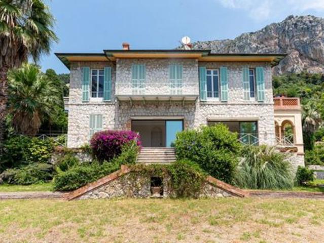 Maison vente à Nice, Menton