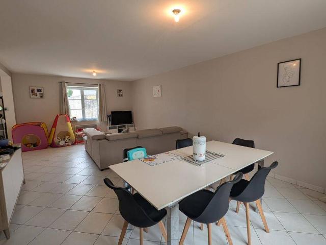 Maison location à Lutz-en-Dunois, Villemaury