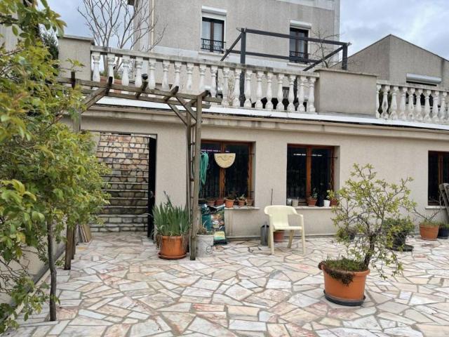 Maison vente à Évry, Varennes-jarcy