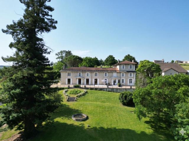 Maison vente à Angoulême, Chalais