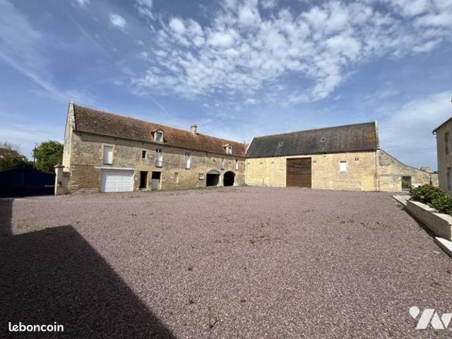 Maison vente à Caen, Normandie