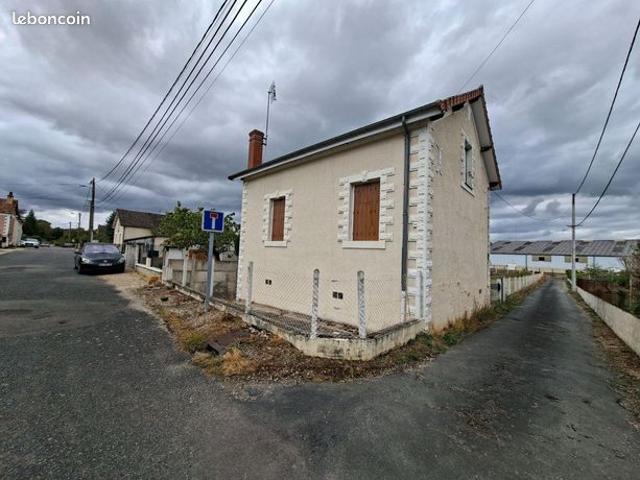 Maison vente à Saint-Amand-Montrond, Cher