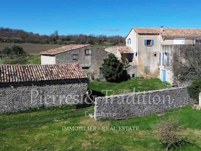 Maison vente à Apt, Saint-martin-de-castillon
