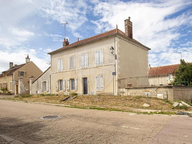 Maison vente à Auxerre, Coulanges-la-vineuse