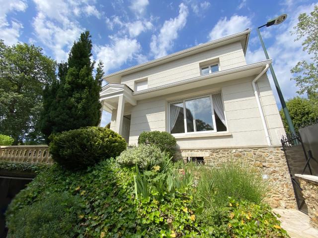 Maison location à Nanterre, Garches