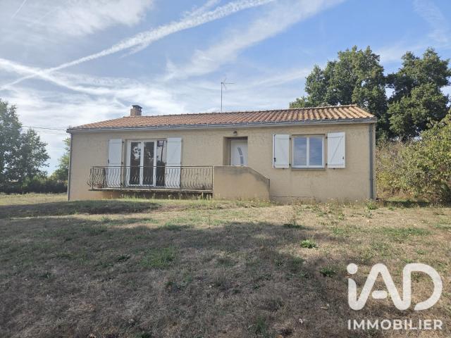 Maison vente à La Viallière, La Ferrière