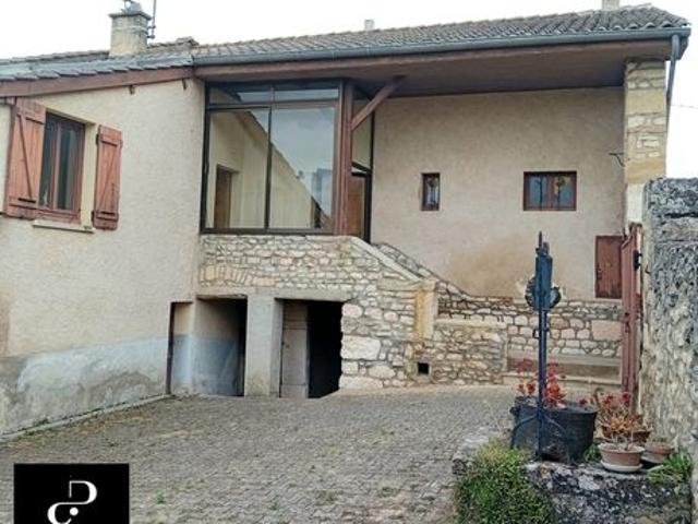 Maison vente à Mâcon, Prissé