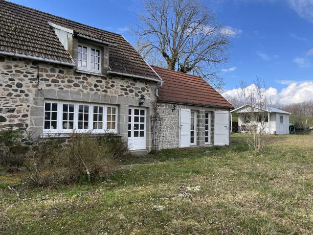 Maison vente à Mauriac, Méallet